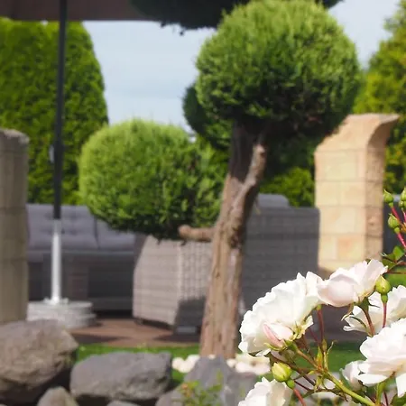 Garni Am Schloss 住宿加早餐酒店 3*