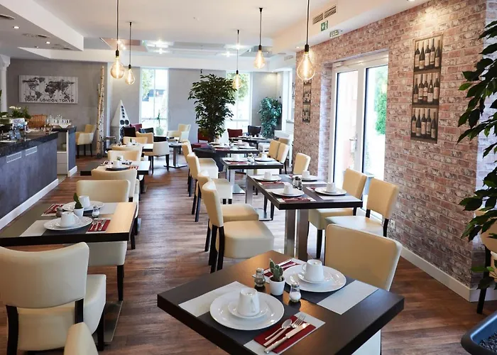 Garni Am Schloss Frühstückspension Kottenheim